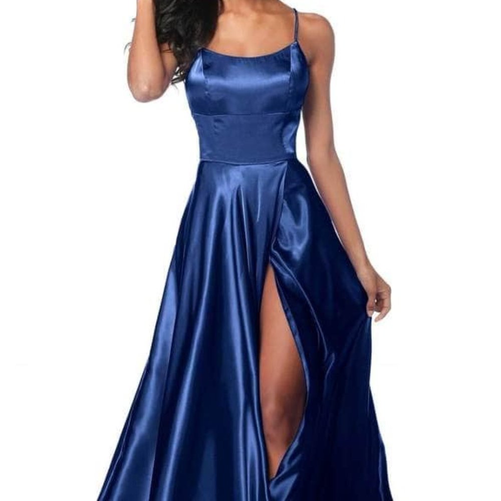 Sherri Hill 51631 Evening Dress Navy in Size 0